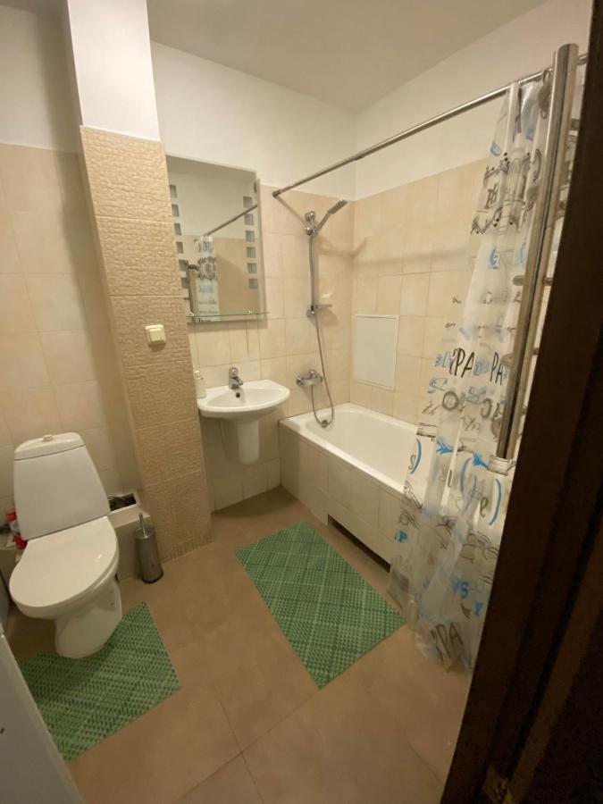 Apartment Next To Metro Station Pechersk Киев Экстерьер фото